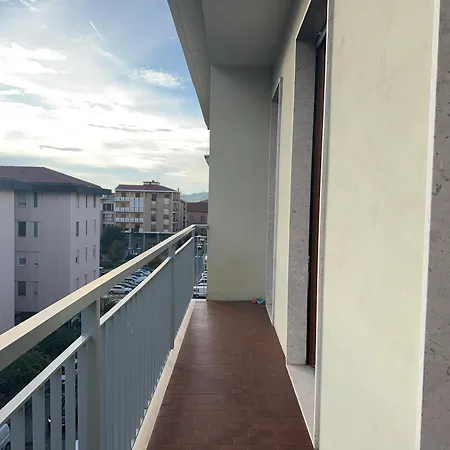Apartment 5' From Centre, Total Comfort In The Heart Of Alba (Piedmont)
